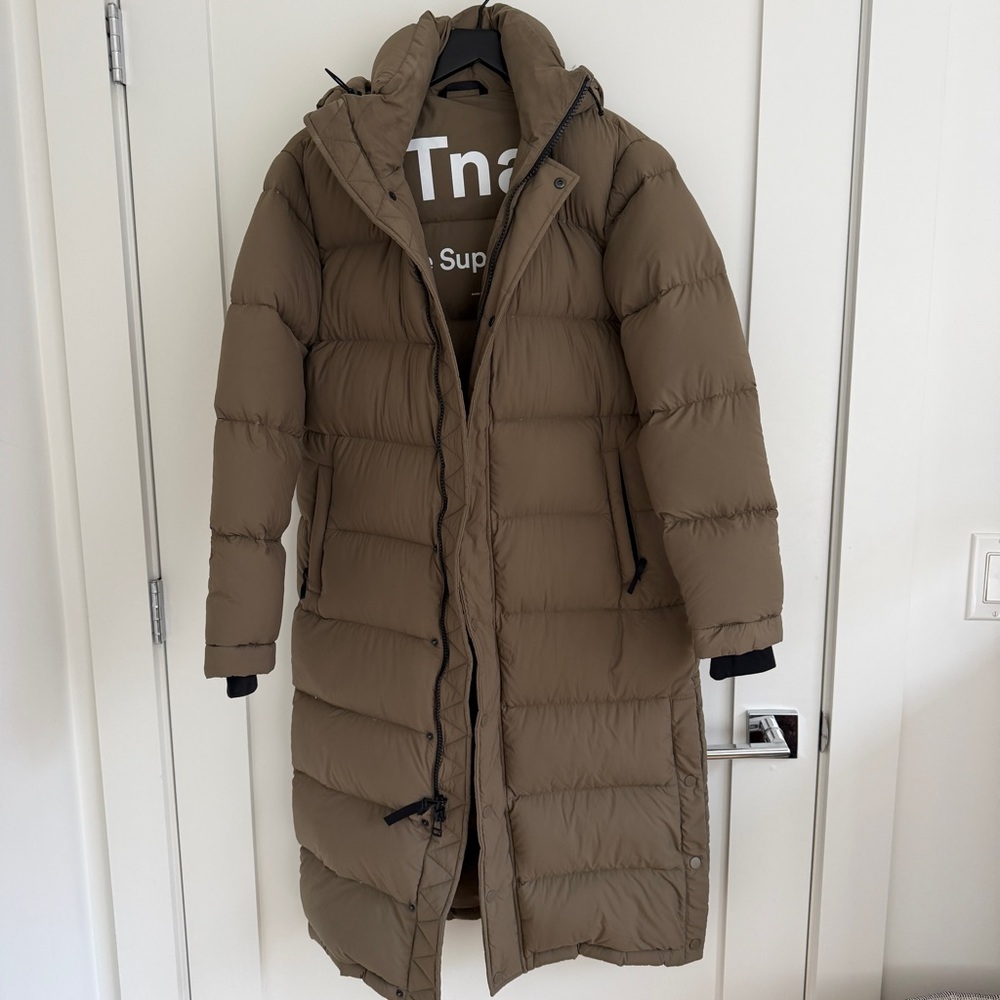 TNA The Super Puff - Long in Teak